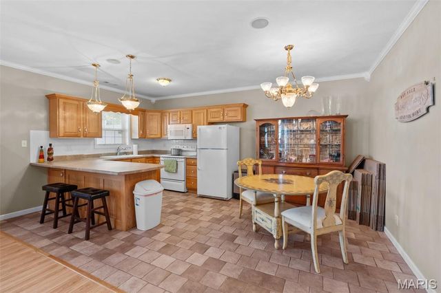 14108 Lynn Road, Poplar Bluff, MO 63901