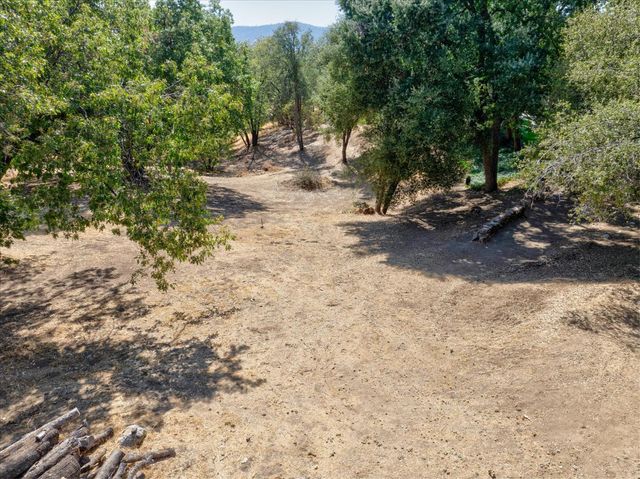 58467 Road 601, Ahwahnee, CA 93601