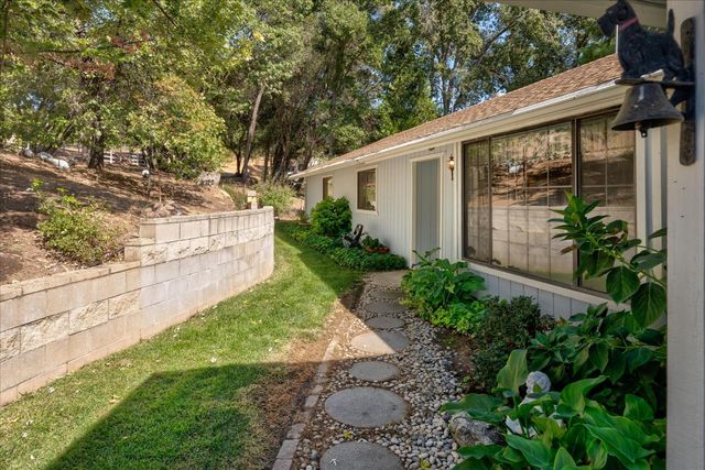 58467 Road 601, Ahwahnee, CA 93601