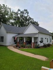 327 SW 2ND STREET SW, Wedowee, AL 36278