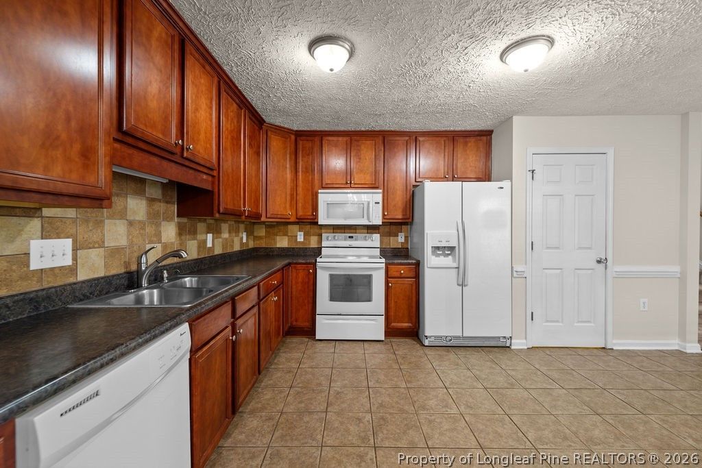 161 Oakmont Drive, Raeford, NC 28376 — photo 8