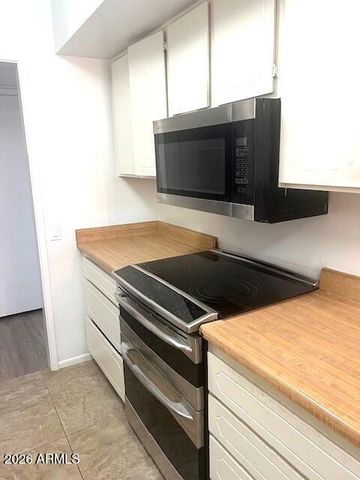 12806 N SUN VALLEY Drive, Sun City, AZ 85351