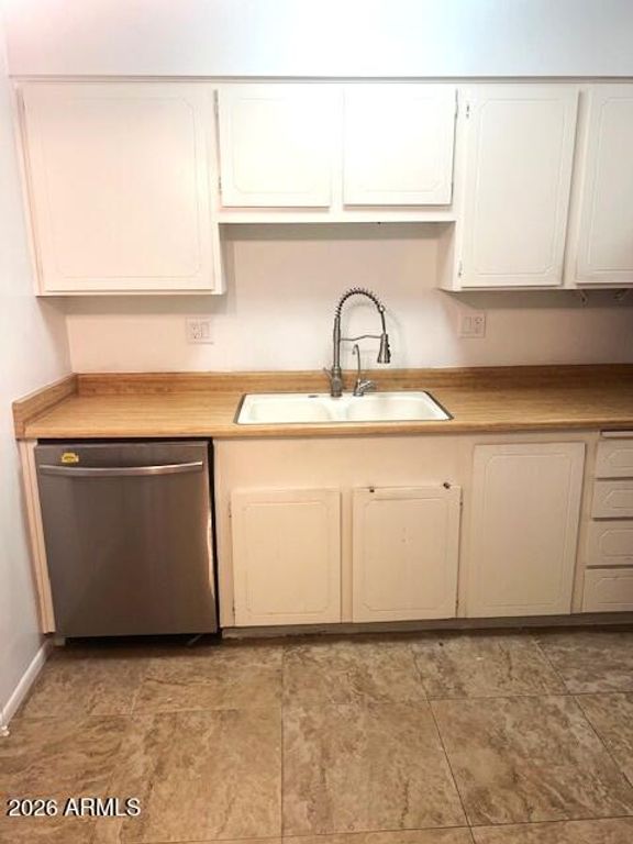 Image 7 of property listing at 12806 N SUN VALLEY Drive, Sun City, AZ 85351