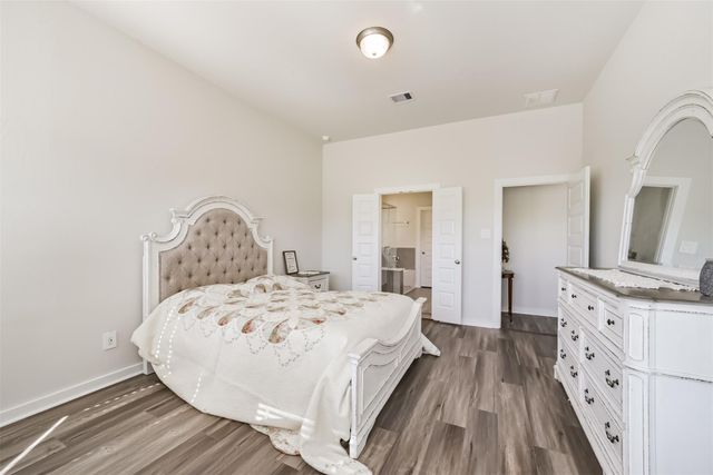 2630 Wastelbread Lane, Rosenberg, TX 77471
