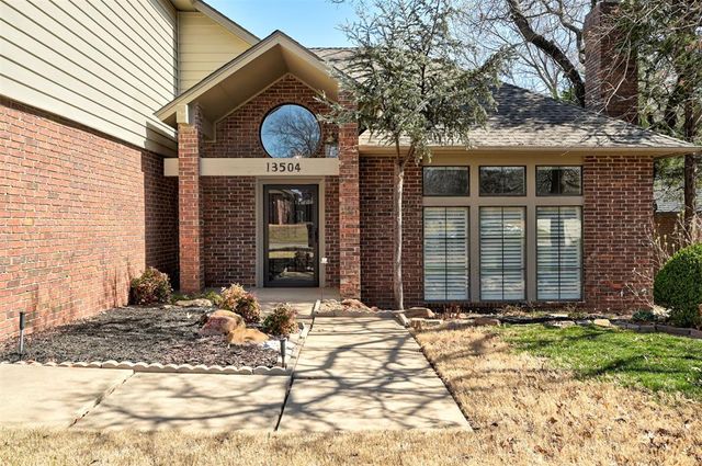 13504 Fox Creek Drive, Edmond, OK 73013