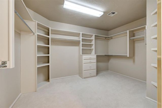 13504 Fox Creek Drive, Edmond, OK 73013