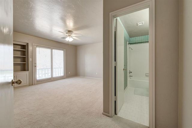 13504 Fox Creek Drive, Edmond, OK 73013