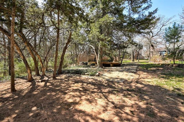 13504 Fox Creek Drive, Edmond, OK 73013