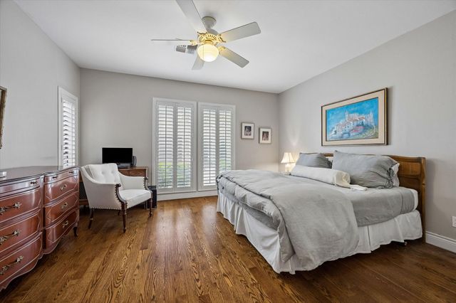 9606 Bayou Brook Street, Houston, TX 77063