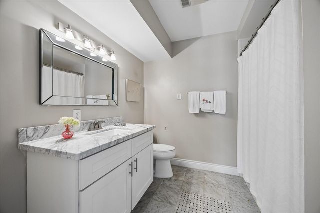 9606 Bayou Brook Street, Houston, TX 77063