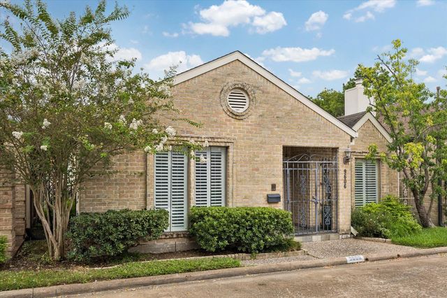 9606 Bayou Brook Street, Houston, TX 77063