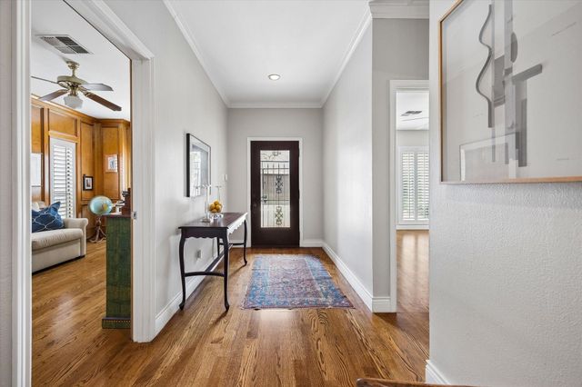 9606 Bayou Brook Street, Houston, TX 77063