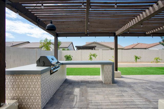 21067 E SEAGULL Drive, Queen Creek, AZ 85142