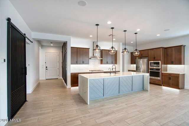 21067 E SEAGULL Drive, Queen Creek, AZ 85142