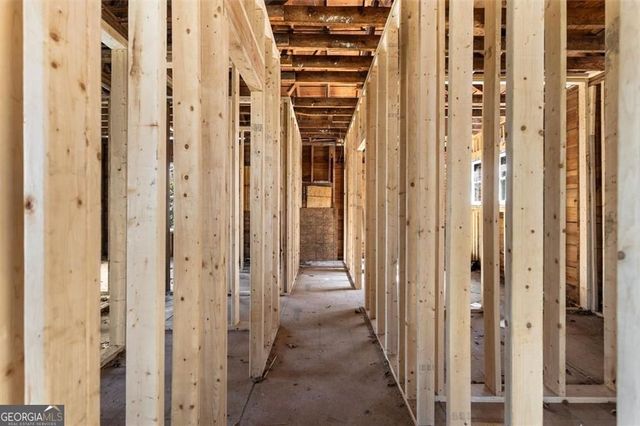 2180 Newnan Street, East Point, GA 30344