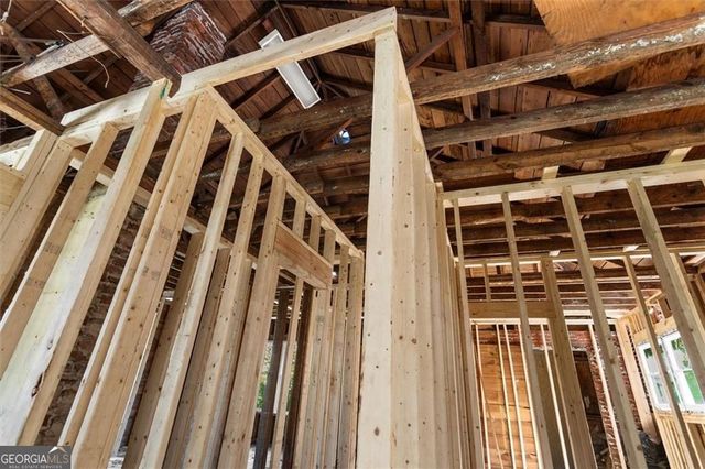 2180 Newnan Street, East Point, GA 30344