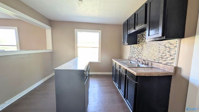 2702 Hickory Street, Gadsden, AL 35904