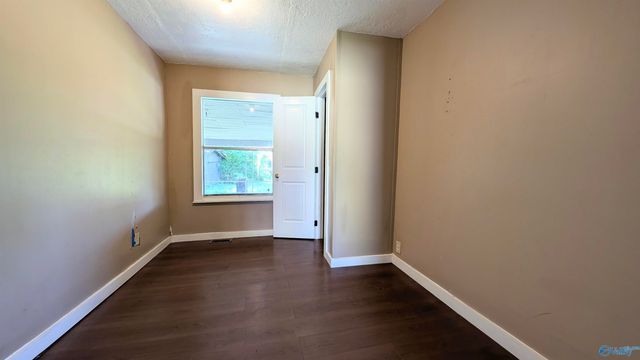 2702 Hickory Street, Gadsden, AL 35904