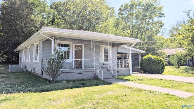 2702 Hickory Street, Gadsden, AL 35904