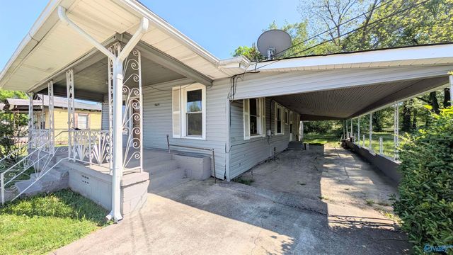2702 Hickory Street, Gadsden, AL 35904