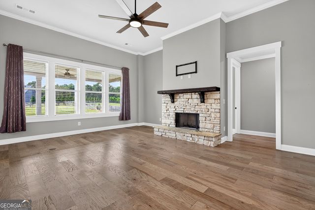 155 Graceton Farms Drive, Senoia, GA 30276