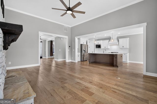155 Graceton Farms Drive, Senoia, GA 30276