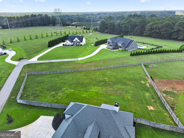 155 Graceton Farms Drive, Senoia, GA 30276
