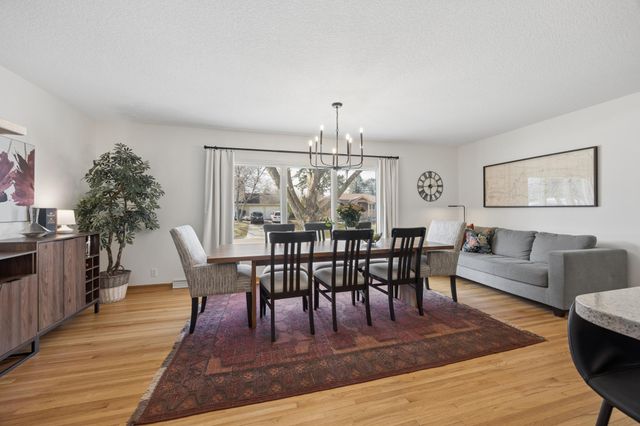 5717 Dale Avenue, Edina, MN 55436