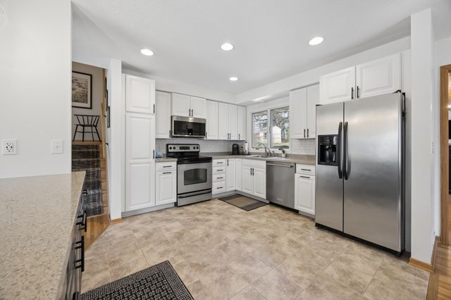 5717 Dale Avenue, Edina, MN 55436