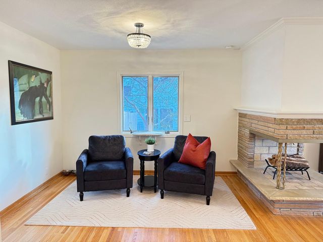 5717 Dale Avenue, Edina, MN 55436