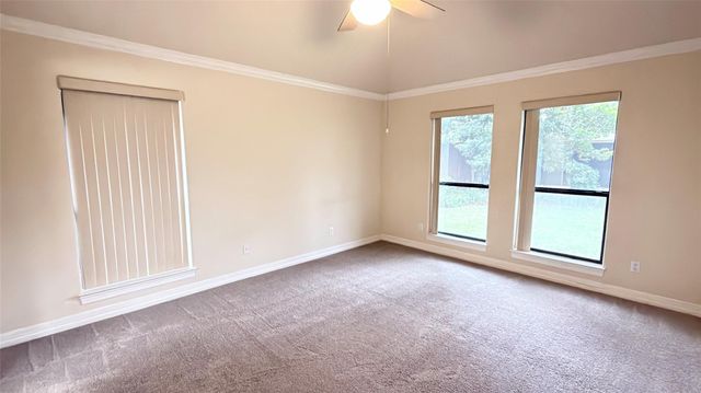 4819 Julia Court, Pasadena, TX 77505