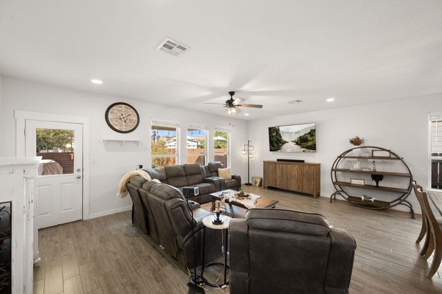 205 Trellis BLVD, Leander, TX 78641