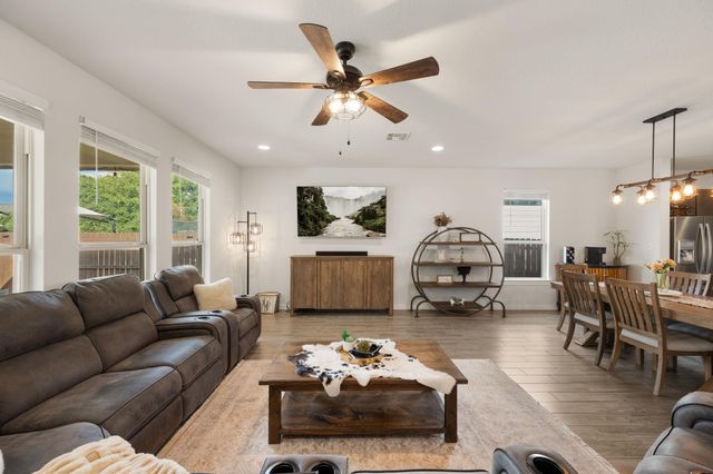 205 Trellis BLVD, Leander, TX 78641