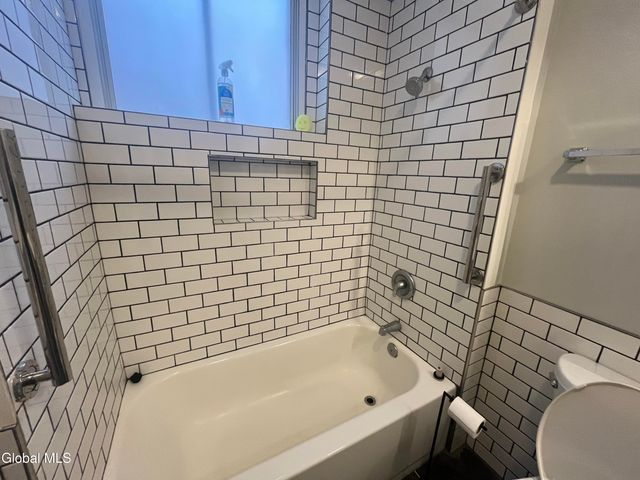 37 Maiden Lane 4B, Albany, NY 12207