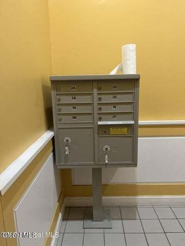 37 Maiden Lane 4B, Albany, NY 12207