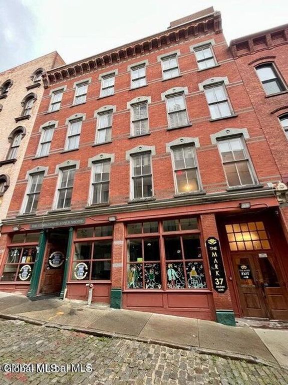 37 Maiden Lane 4B, Albany, NY 12207