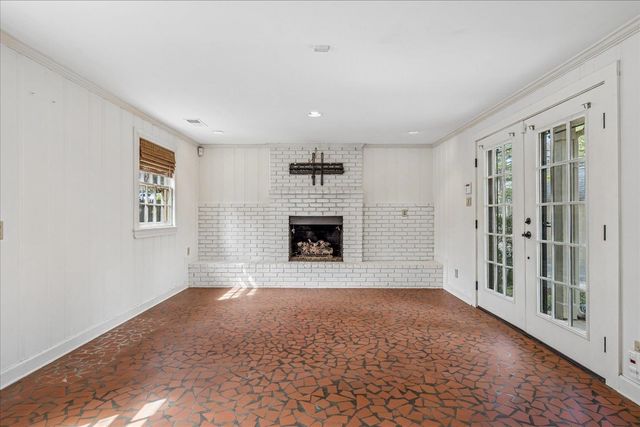 211 DILLE PL, Memphis, TN 38111