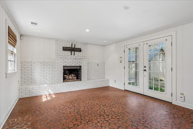 211 DILLE PL, Memphis, TN 38111