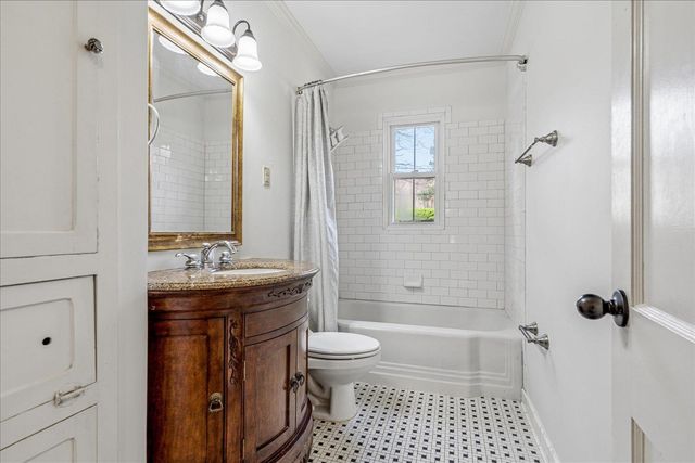 211 DILLE PL, Memphis, TN 38111