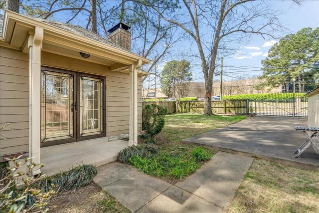 211 DILLE PL, Memphis, TN 38111