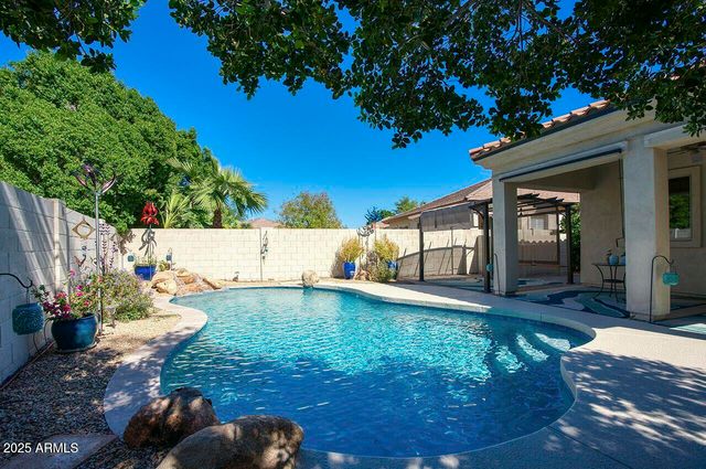 7726 S EL CAMINO Drive, Tempe, AZ 85284