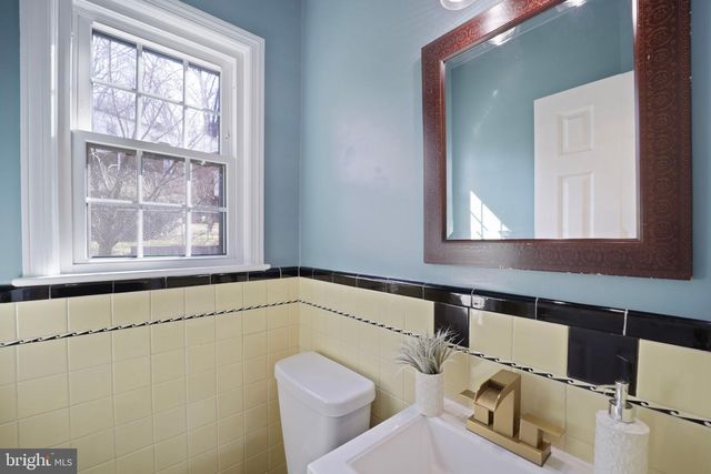 3729 CARPENTER ST SE, Washington, DC 20020