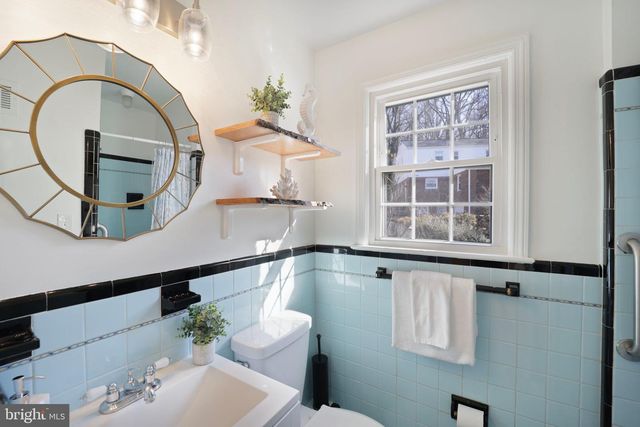 3729 CARPENTER ST SE, Washington, DC 20020