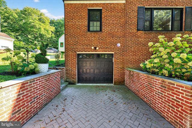 3729 CARPENTER ST SE, Washington, DC 20020