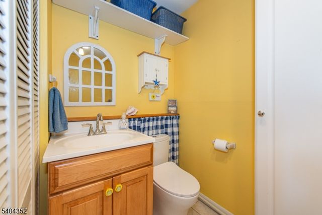 3 Springdale Rd, West Caldwell Twp., NJ 07006