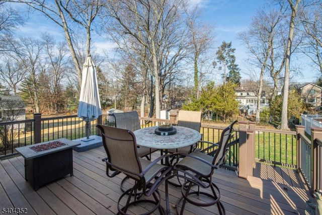 3 Springdale Rd, West Caldwell Twp., NJ 07006