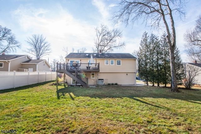3 Springdale Rd, West Caldwell Twp., NJ 07006