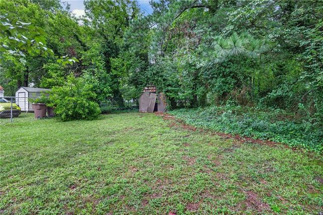 1569 Lovett Street, Greensboro, NC 27403