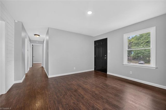 1569 Lovett Street, Greensboro, NC 27403