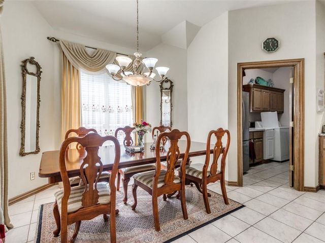 11408 Brockton Place, Oklahoma City, OK 73162